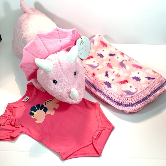 Pink Dinosaur Ceratops Crochet Baby Blanket 3 Piece Gift Set - Picture 3 of 9